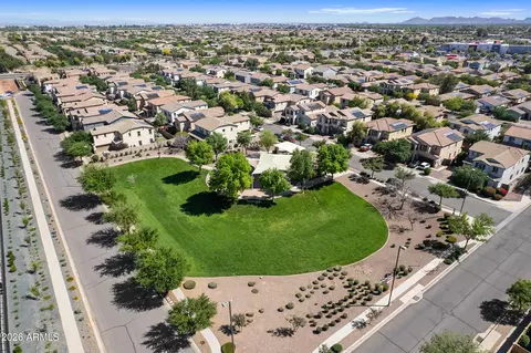 View/Area - 3029 E Franklin Ave, Gilbert, AZ 85295 photo 6 of 8