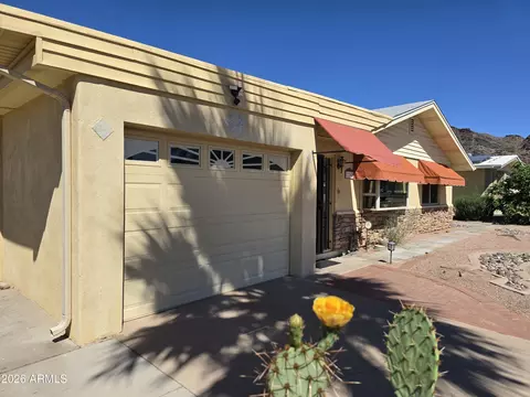 Exterior - 1202 E Alice Ave, Phoenix, AZ 85020 photo 3 of 12