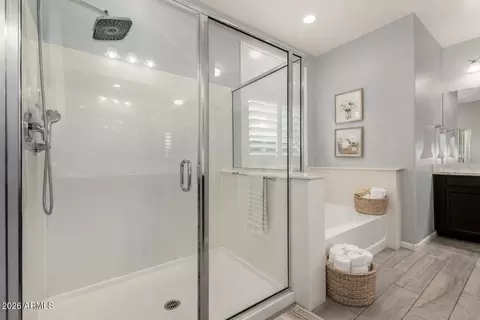 Bath - 10529 E Durant Dr, Mesa, AZ 85212 photo 3 of 6