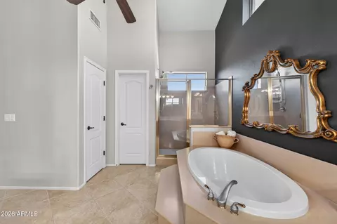 Bath - 7538 E Tyndall Cir, Mesa, AZ 85207 photo 6 of 8