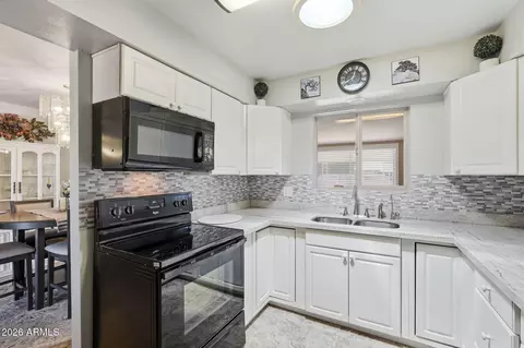 Kitchen - 5939 E Butte St, Mesa, AZ 85205 photo 1 of 5