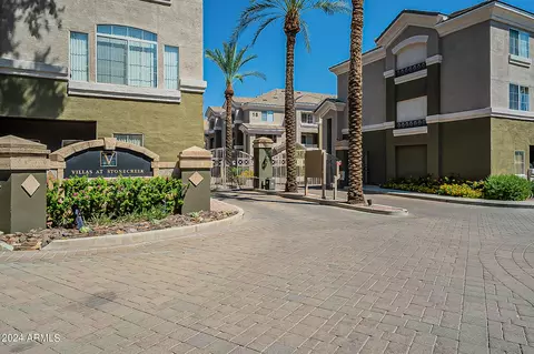 4465 E Paradise Village Pkwy S #1136, Phoenix, AZ 85032