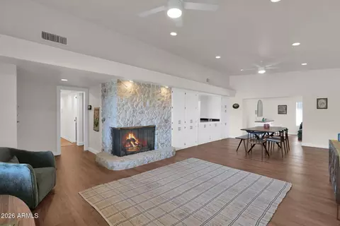 5835 W Belmont Ave, Glendale, AZ 85301