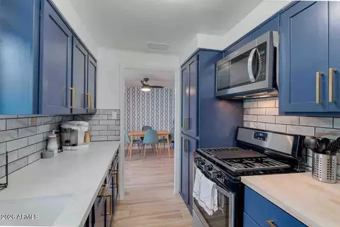 Kitchen - 214 E Alice Ave, Phoenix, AZ 85020 photo 3 of 3