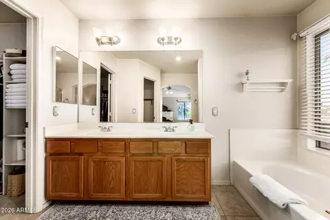 Bath - 9628 E Monte Ave, Mesa, AZ 85209 photo 1 of 5