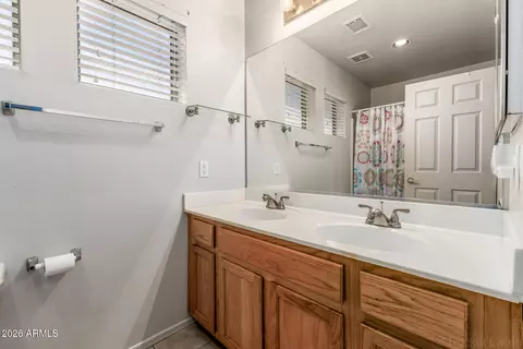 Bath - 9628 E Monte Ave, Mesa, AZ 85209 photo 5 of 5