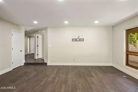 Living - 312 E Brook Hollow Dr, Phoenix, AZ 85022 photo 3 of 6
