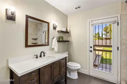 Bath - 312 E Brook Hollow Dr, Phoenix, AZ 85022 photo 1 of 3