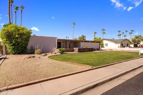 Exterior - 312 E Brook Hollow Dr, Phoenix, AZ 85022 photo 9 of 10