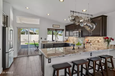 Kitchen - 3542 E Kerry Ln, Phoenix, AZ 85050 photo 3 of 6