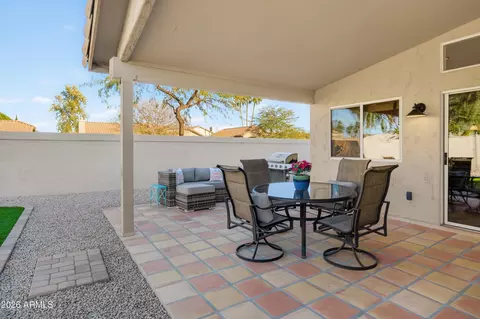 Exterior - 3542 E Kerry Ln, Phoenix, AZ 85050 photo 9 of 12