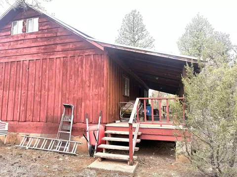 Exterior - 3130 Aspen Rd, Overgaard, AZ 85933 photo 2 of 11