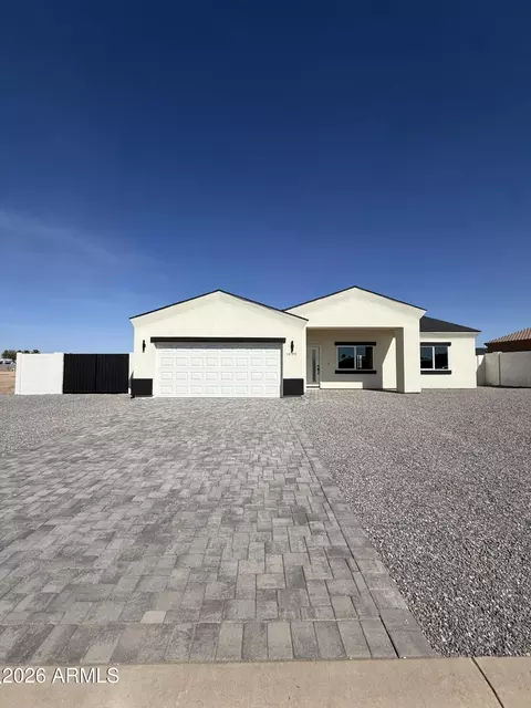 14199 S Diablo Rd, Arizona City, AZ 85123