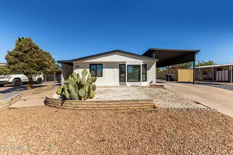 7712 E Frito Ave, Mesa, AZ 85208