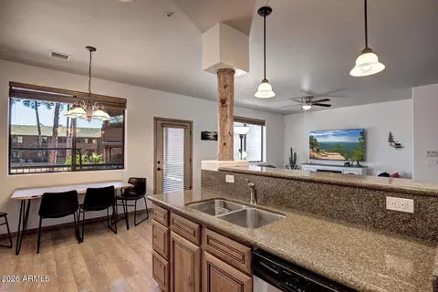 Kitchen - 200 E Malibu Dr #B3, Payson, AZ 85541 photo 4 of 4
