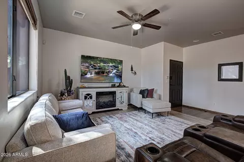 Living - 200 E Malibu Dr #B3, Payson, AZ 85541 photo 2 of 3