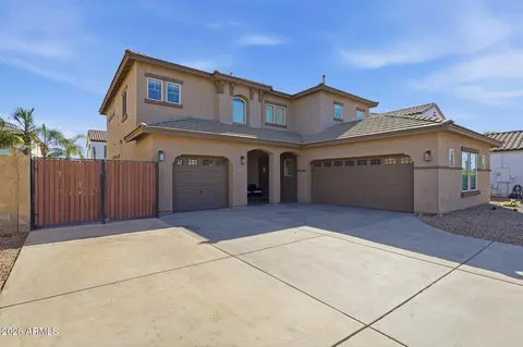 Exterior - 3273 E Fairview St, Gilbert, AZ 85295 photo 2 of 4