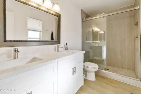 Bath - 1921 E Gemini Dr, Tempe, AZ 85283 photo 1 of 6
