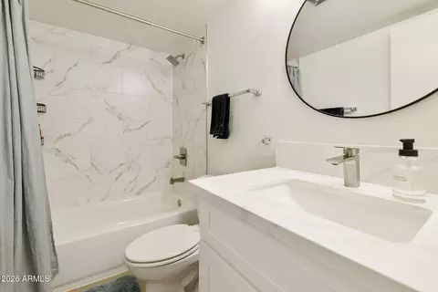 Bath - 1921 E Gemini Dr, Tempe, AZ 85283 photo 4 of 6
