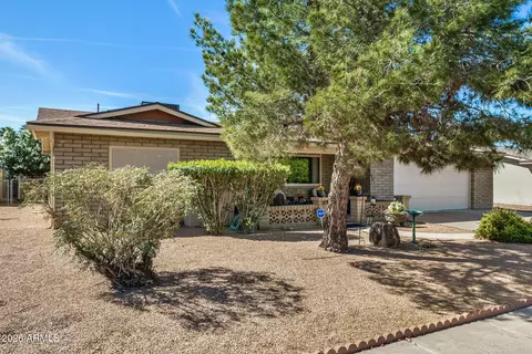 Exterior - 1745 W 13th Ave, Apache Junction, AZ 85120 photo 3 of 10