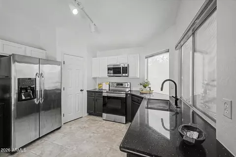 Kitchen - 7466 E Nido Ave, Mesa, AZ 85209 photo 1 of 1