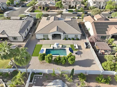 View/Area - 2997 E Wildhorse Dr, Gilbert, AZ 85297 photo 2 of 2