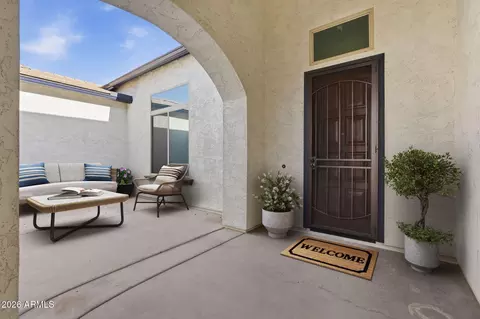 Exterior - 2997 E Wildhorse Dr, Gilbert, AZ 85297 photo 2 of 3