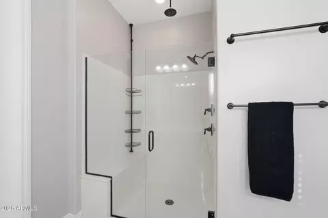 Bath - 2997 E Wildhorse Dr, Gilbert, AZ 85297 photo 1 of 2