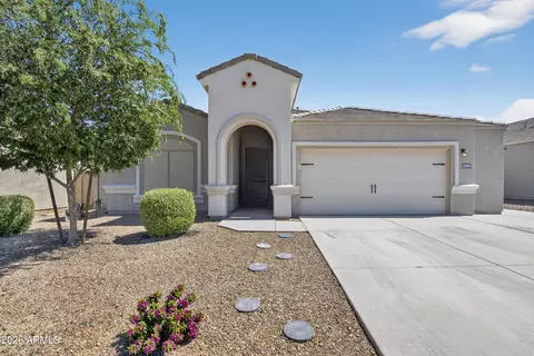 32945 N Ash Tree Ln, San Tan Valley, AZ 85142