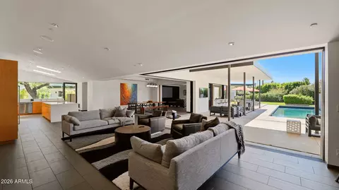 7433 E Cholla Ln, Scottsdale, AZ 85250