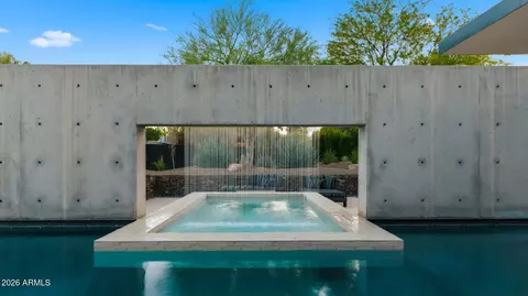 7433 E Cholla Ln, Scottsdale, AZ 85250