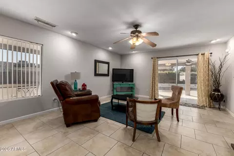 Living - 15810 N 30th Dr, Phoenix, AZ 85053 photo 3 of 4