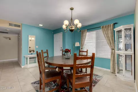 Dining - 15810 N 30th Dr, Phoenix, AZ 85053 photo 1 of 1