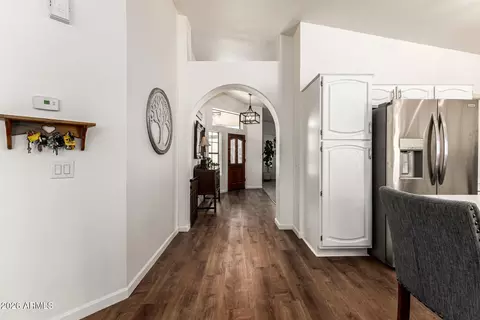 Entry Way - 617 E Saratoga St, Gilbert, AZ 85296 photo 2 of 4