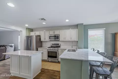17646 W Maya Way, Surprise, AZ 85387