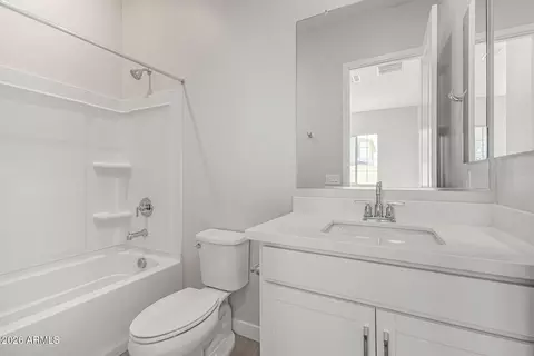 Bath - 8932 E Covina St, Mesa, AZ 85207 photo 2 of 2