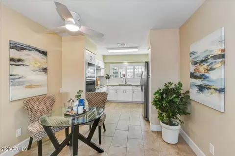 7706 E Meadowbrook Ave, Scottsdale, AZ 85251