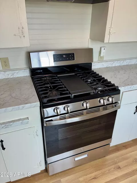 Kitchen - 130 Cochise Dr, Bisbee, AZ 85603 photo 1 of 6