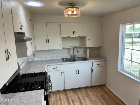 Kitchen - 130 Cochise Dr, Bisbee, AZ 85603 photo 3 of 6