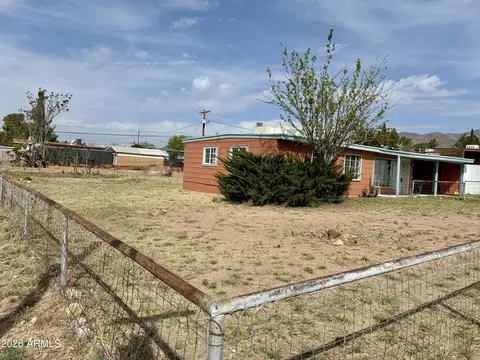 Exterior - 130 Cochise Dr, Bisbee, AZ 85603 photo 3 of 10