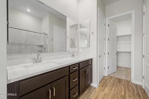 Bath - 8928 E Covina St, Mesa, AZ 85207 photo 1 of 2