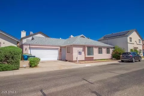 2046 W Columbine Dr, Phoenix, AZ 85029