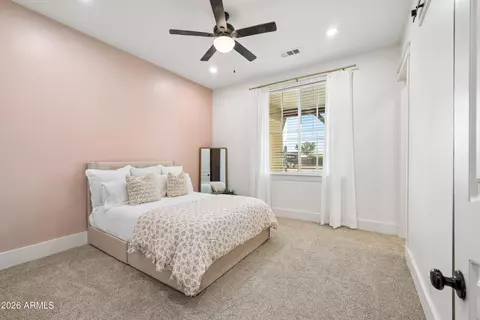 Bedroom - 716 W Maddock Rd, Phoenix, AZ 85086 photo 3 of 6