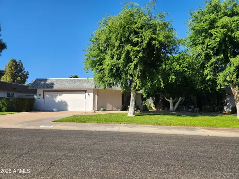 10320 W Loma Blanca Dr, Sun City, AZ 85351