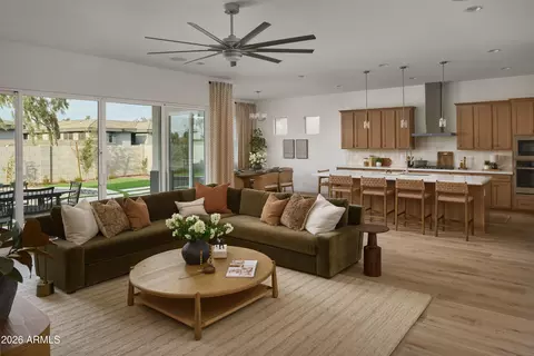 3705 E Constance Way, Phoenix, AZ 85042 photo 6