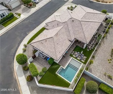 17306 W Wildwood St, Surprise, AZ 85388