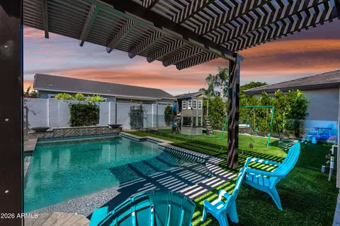 12868 N 144th Dr, Surprise, AZ 85379