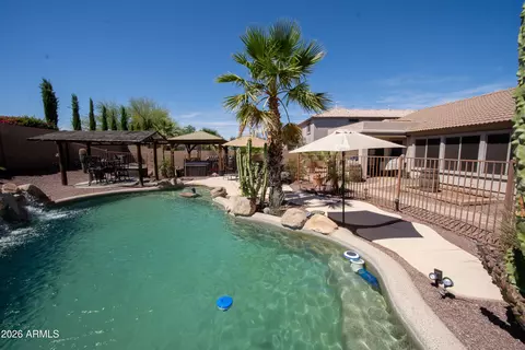 8369 W Luke Ave, Glendale, AZ 85305