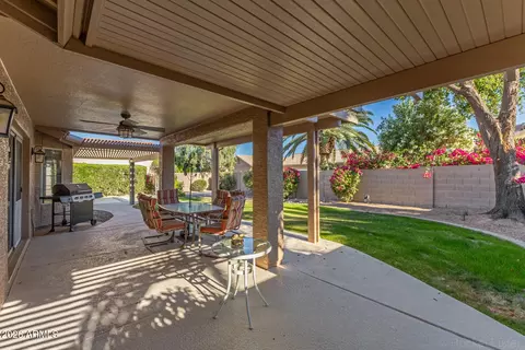 10507 E Champagne Dr, Sun Lakes, AZ 85248