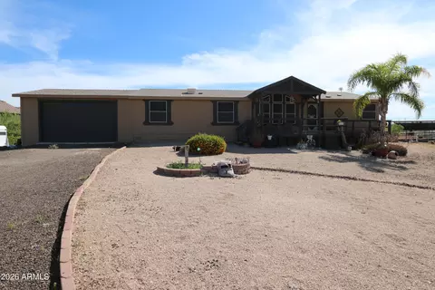 2406 W White Spar Rd, New River, AZ 85087